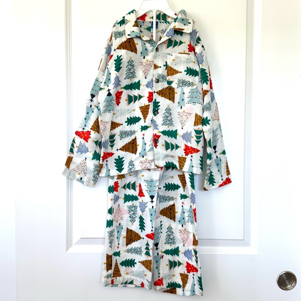Old Navy Kids Unisex Christmas Tree Pajama Set